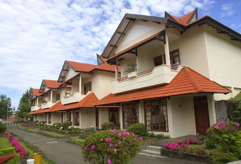 هتل Sinabung Hills Berastagi