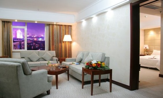 בית מלון כפרי Tian He International