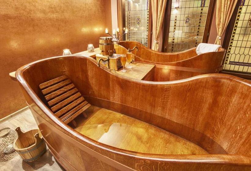 Kyjovský Pivovar   Hotel, Restaurace, Pivní Lázně