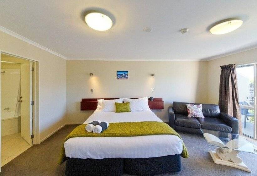 מוטל Asure Avenue Motor Lodge