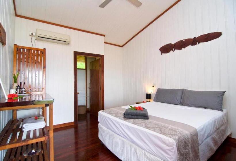 استراحتگاه Deco Stop Lodge