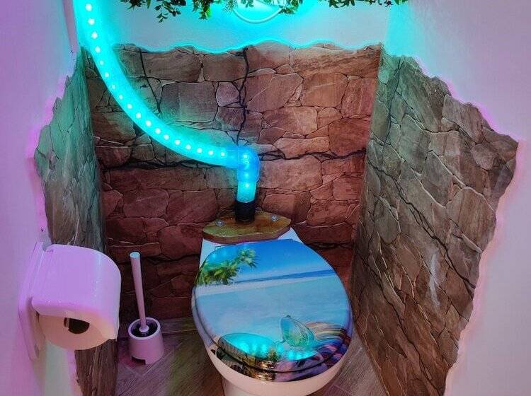 تختخواب و صبحانه Wonder Room Paraiso Magico Habitacion