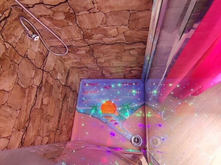 تختخواب و صبحانه Wonder Room Paraiso Magico Habitacion