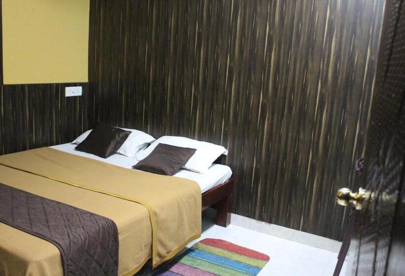 Отель Gsr Residency