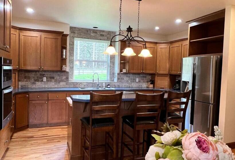 فندق Nisqually Highland Ranch! 35 Mi To Mt Rainier