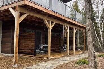 Stone Cove Waterfront Adults Only B&b