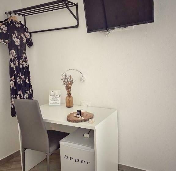 بنسيون Domoblu Camere In Centro