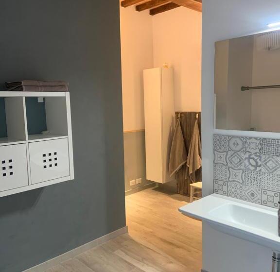 مبيت وإفطار Borgo Crispiero