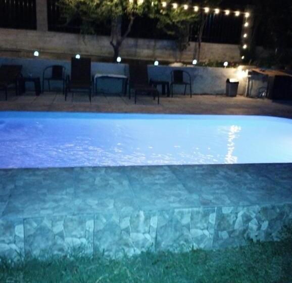 پانسیون Casamarinela