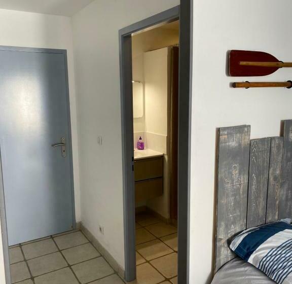 Пансион Chambre Indépendante Dans Une Villa