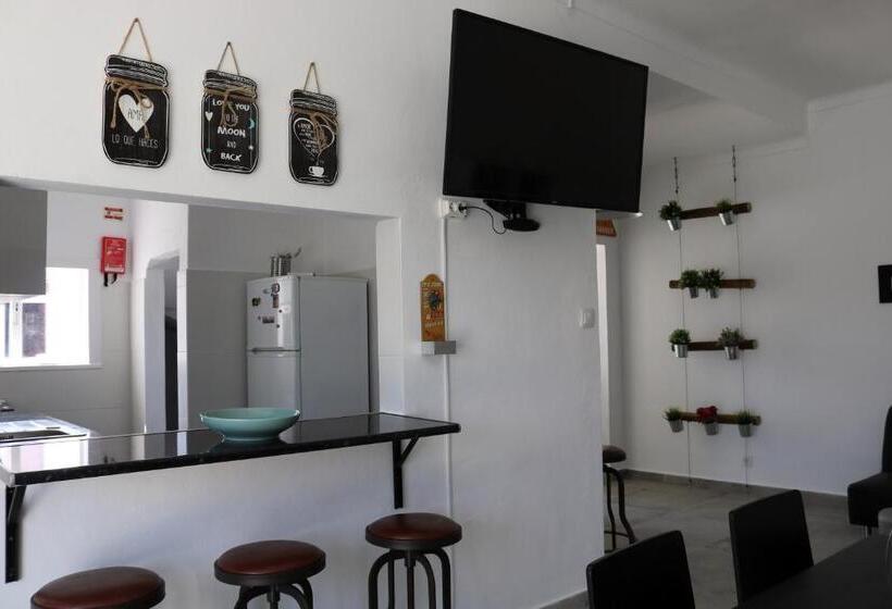 هاستل In My House