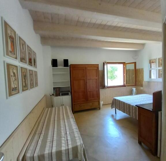 مبيت وإفطار Casa Rosa
