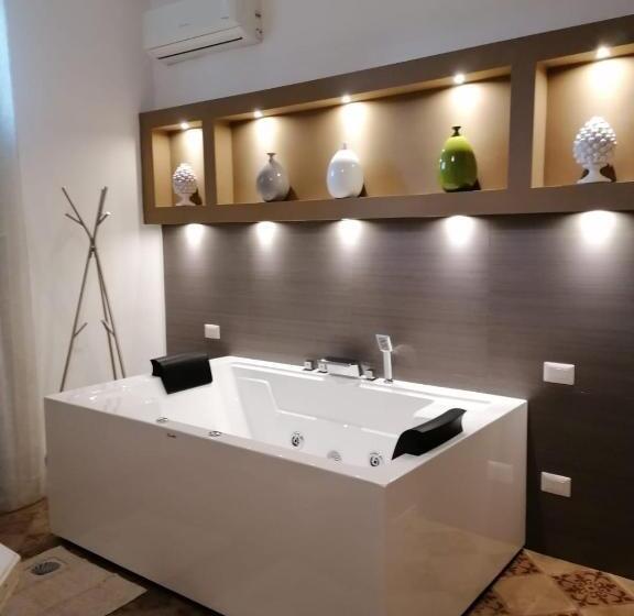 تختخواب و صبحانه Reluxe Private Wellness