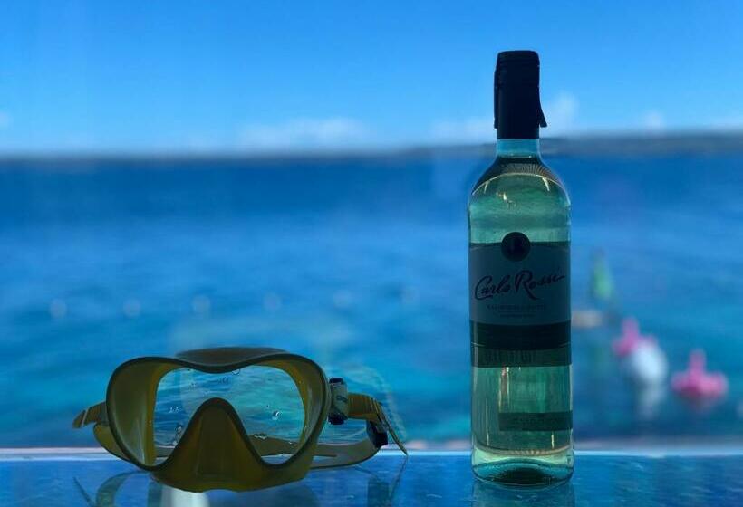 Jelly Sea Resort