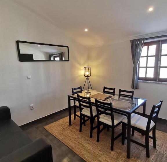 بنسيون Flow Rooms