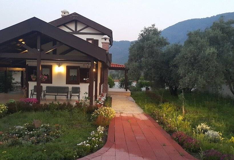 پانسیون Mandarin Guesthouse   Adult Only