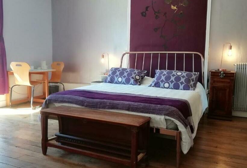 צימר 3 Place Des Arbres, Chambres D Hôtes, Felletin