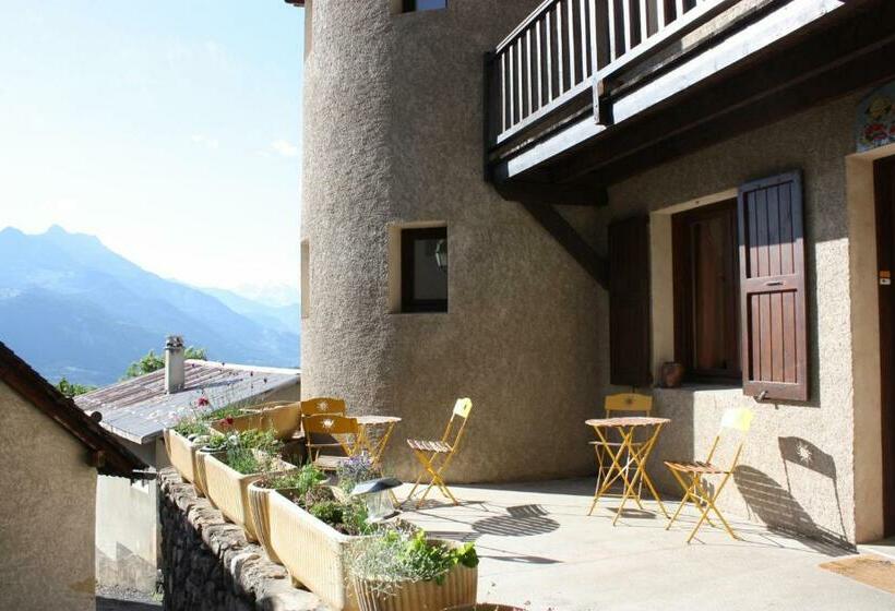 تختخواب و صبحانه La Maison De Joséphine