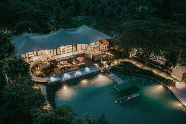 هتل Te Mata Glamping