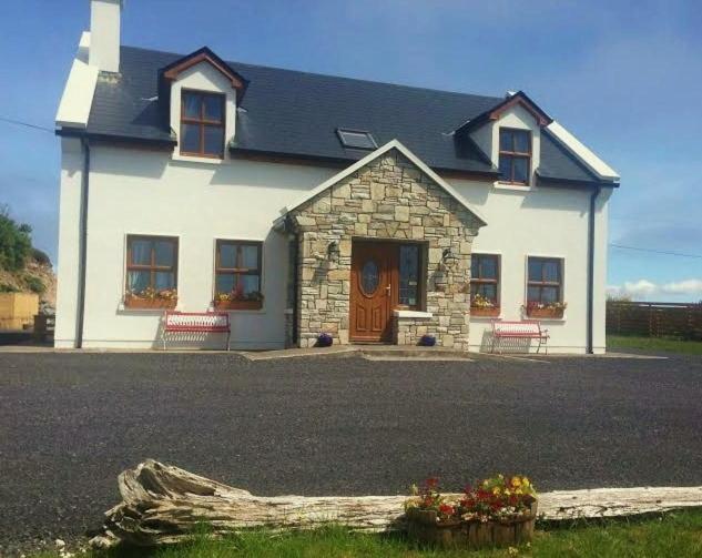 مبيت وإفطار Achill Water S Edge