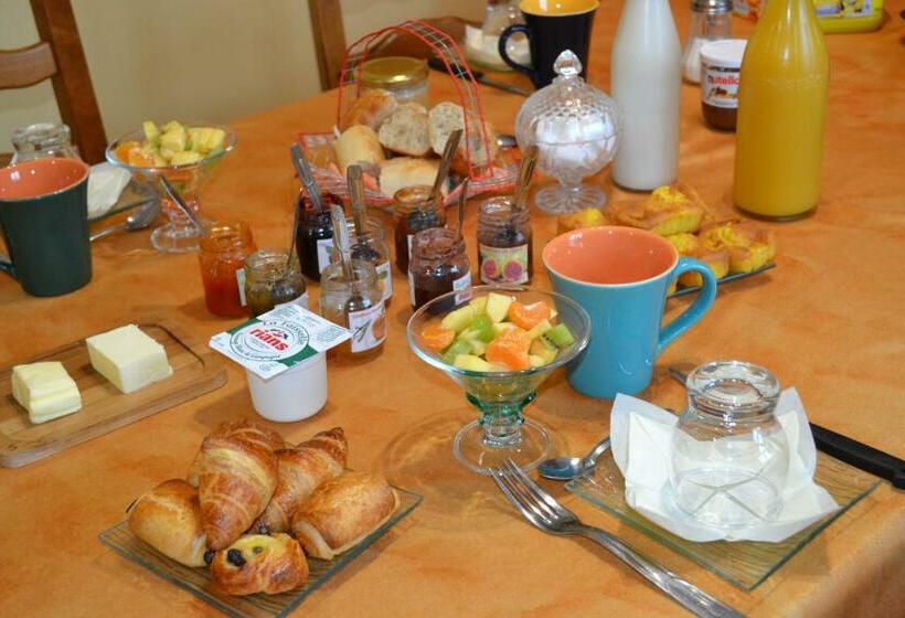 ベッドアンドブレックファースト La Fauconnière