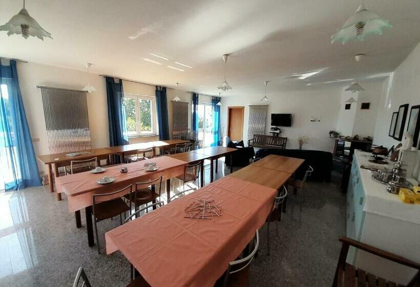 فندق Agriturismo Riomaggiore Mare Monti