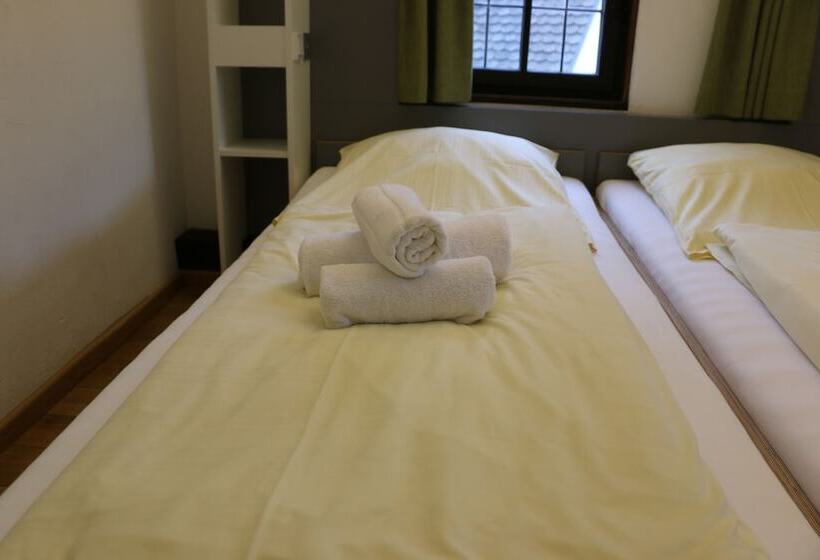 Jugendherberge Dinkelsbühl   Youth Hostel