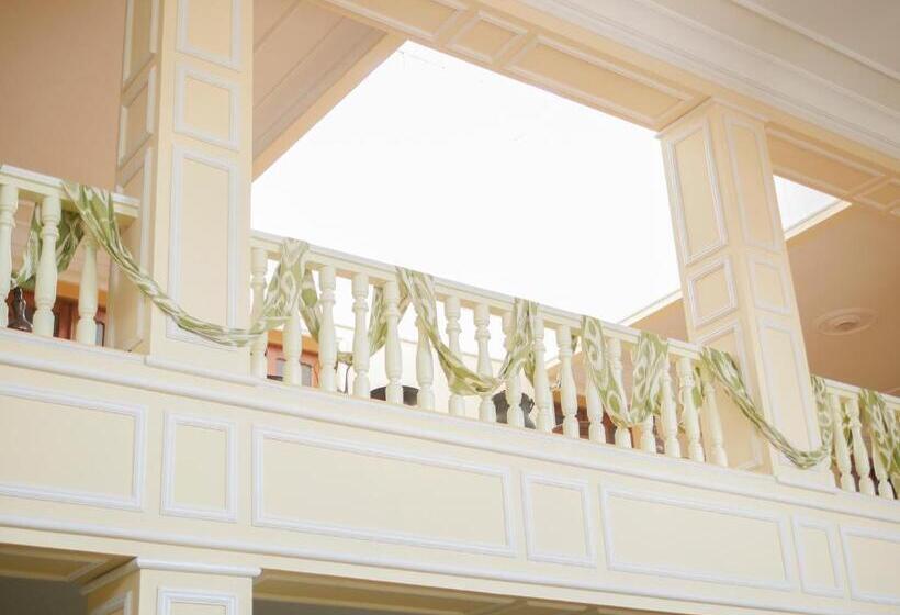 بنسيون Guest House Ikathouse