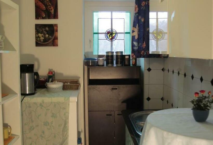 پانسیون Lebensart