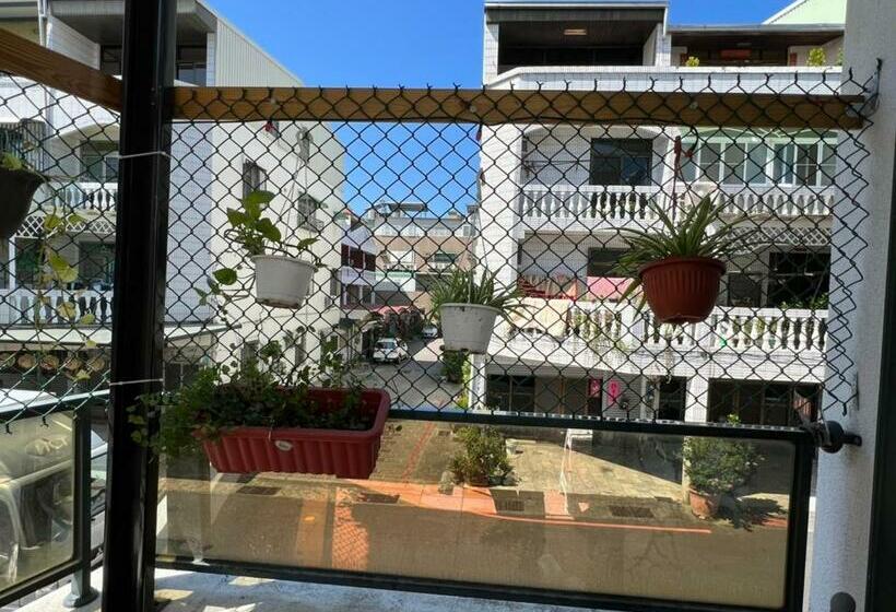 پانسیون Tainan B&b Hall West Centra