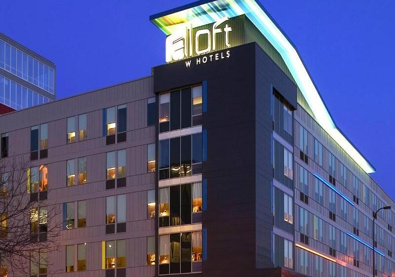 هتل Aloft Minneapolis