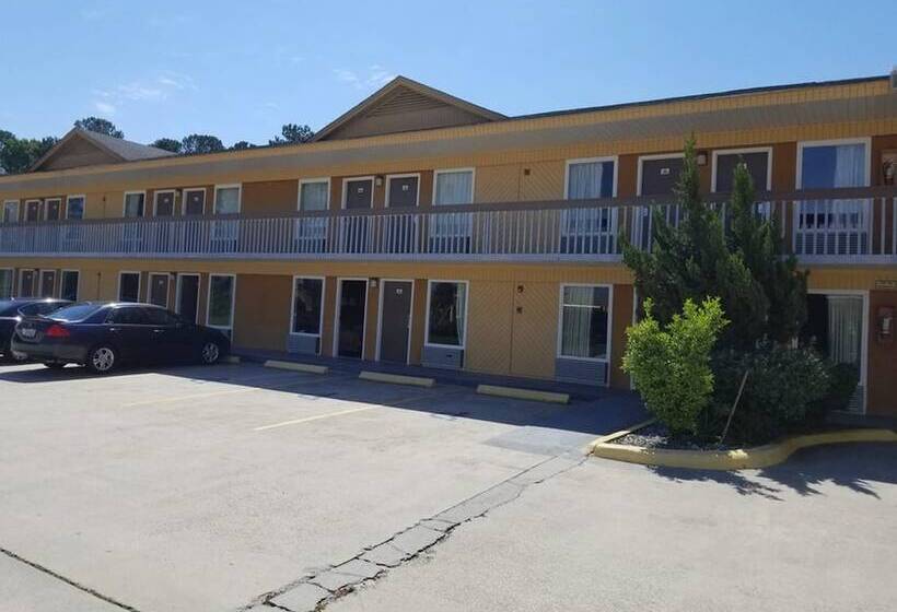 هتل Americas Best Inn   Savannah I 95