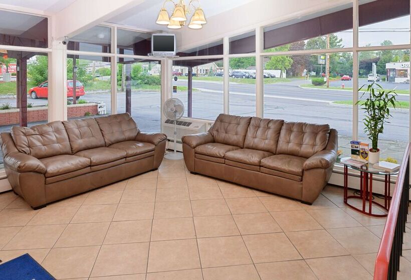 בית מלון כפרי Americas Best Value Inn Geneva