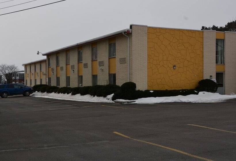 בית מלון כפרי Americas Best Value Inn Geneva