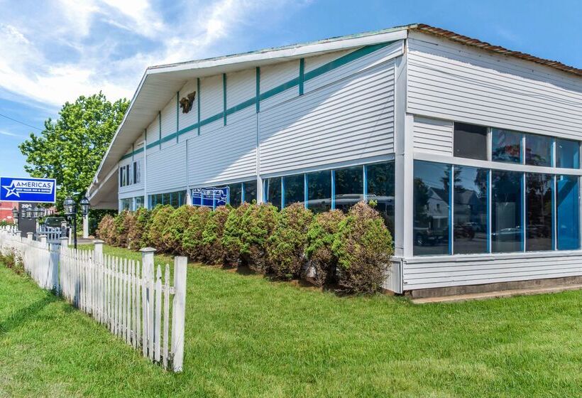 هتل America S Best Value Inn & Suites/hyannis