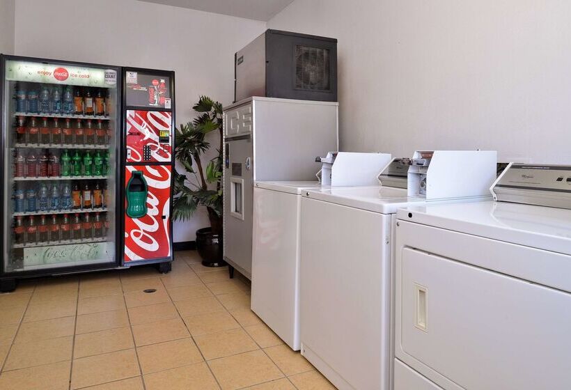 בית מלון כפרי Americas Best Value Inn Westmorland