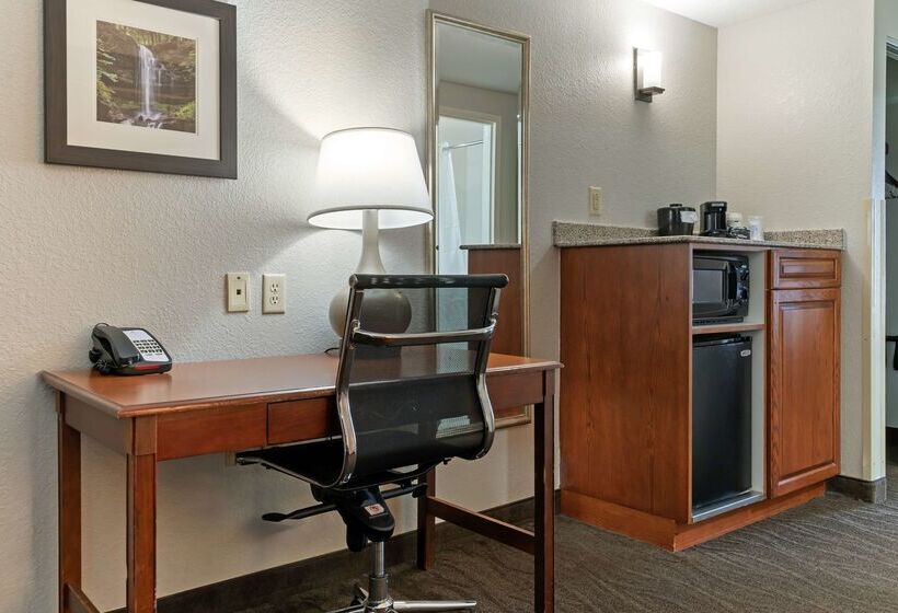 هتل Best Western Executive Inn And Suites