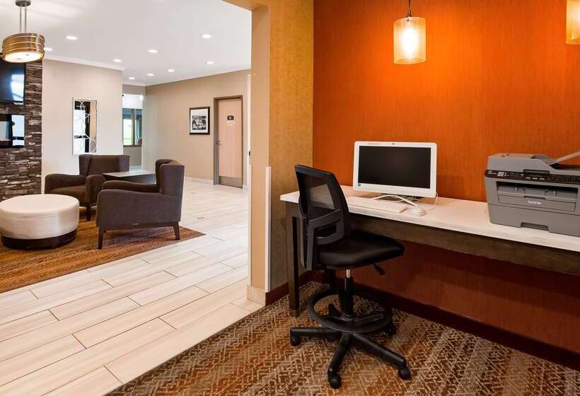 هتل Best Western Muscatine   Pearl City