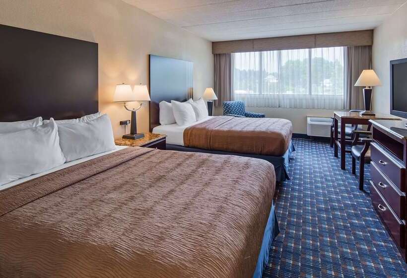 ホテル Best Western Plus Reading Inn & Suites