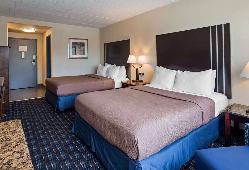 ホテル Best Western Plus Reading Inn & Suites