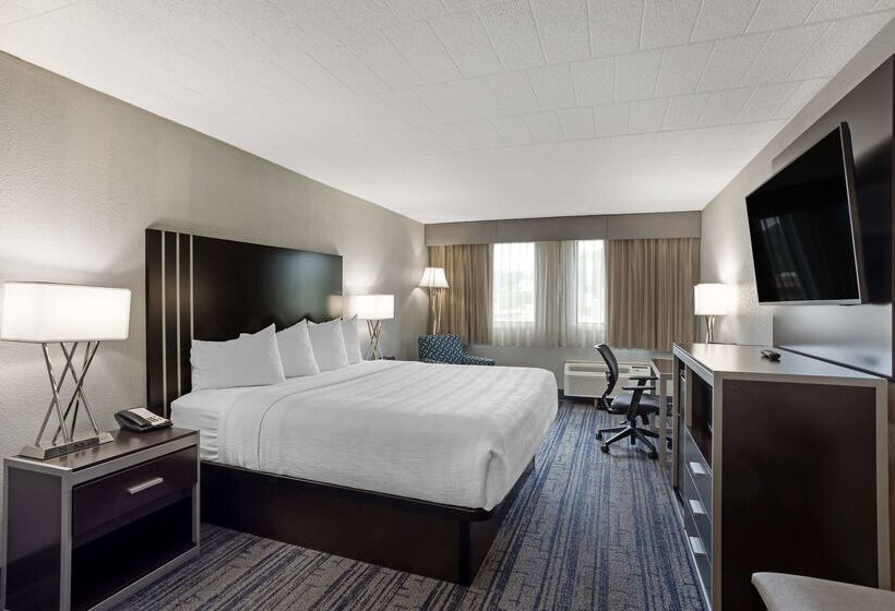 ホテル Best Western Plus Reading Inn & Suites