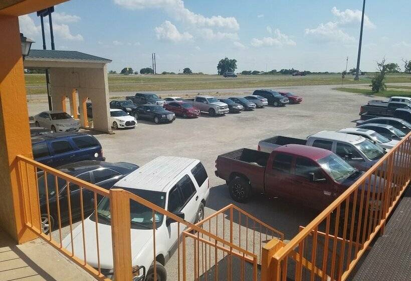 هتل Cisco Inn