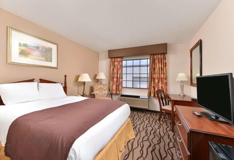 Отель Country Hearth Inn & Suites Toccoa