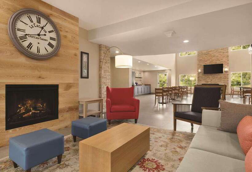 هتل Spark By Hilton Redlands