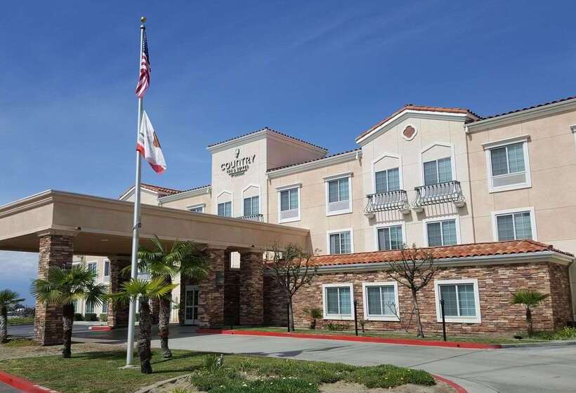 هتل Spark By Hilton Redlands