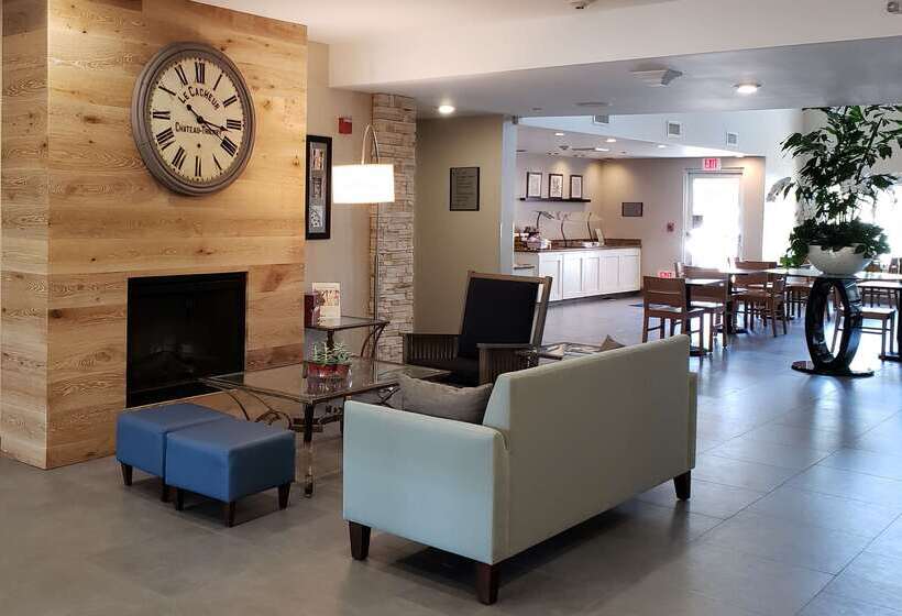 هتل Spark By Hilton Redlands