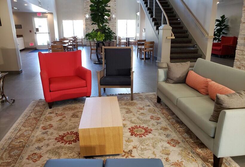 هتل Spark By Hilton Redlands