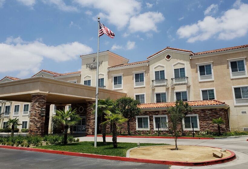 هتل Spark By Hilton Redlands