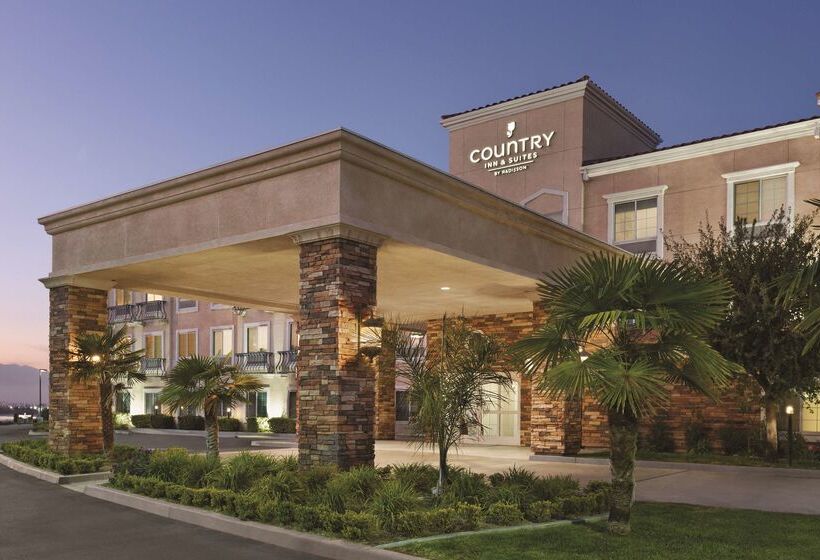 هتل Spark By Hilton Redlands