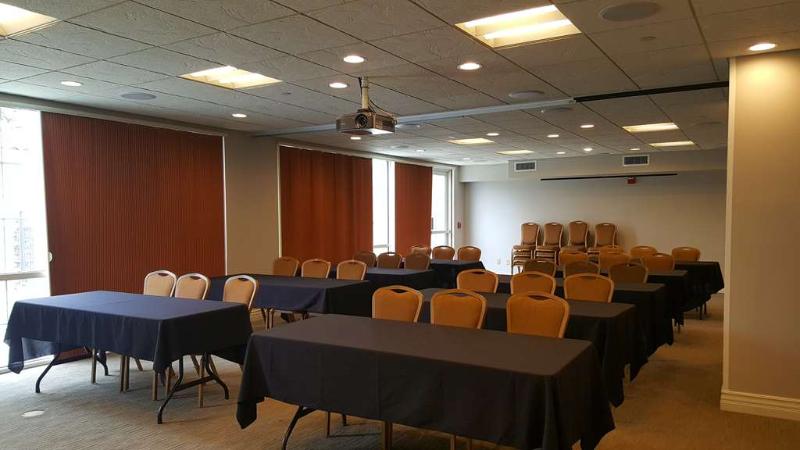 هتل Spark By Hilton Redlands